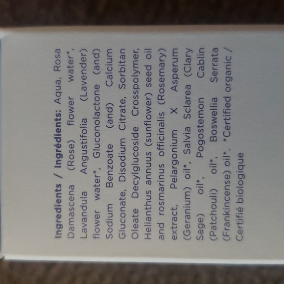 Invigorating + Balancing Toner - Picture 3 of 4